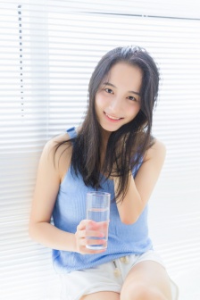 年轻漂亮岳母3在线免费观看